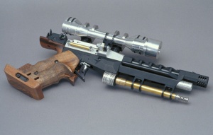 SE-5 blaster pistol.jpg